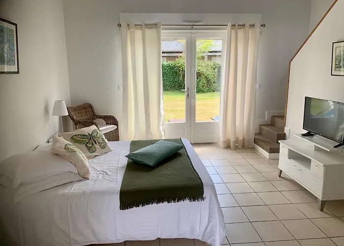 La Sapiniere Saint-Laurent-sur-Mer